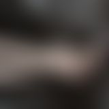 Userwunsch - Rote Fußnägel unter Nylons