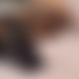 Nackig in Strumpfhosen