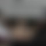 Behaarte fo**e in schwarzen Strümpfen