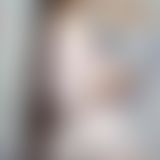 süße latina vor der kamera