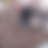 schöne Füsse im Rindenmulch