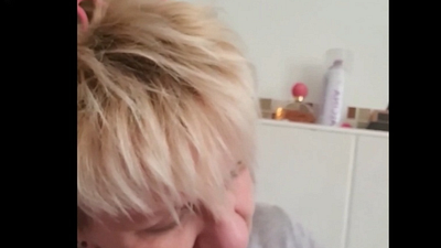 erst volle bla*e dann fast voller Meßbecher