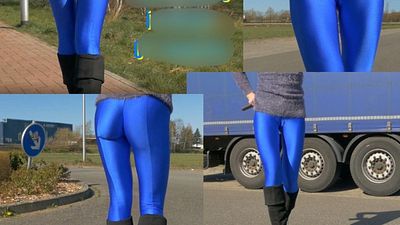 Spaziergang in blauer Cameltoe Leggings